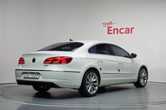 Volkswagen CC 2.0 TDI BlueMotion — пробег 118 804 км — фото 2 из 5