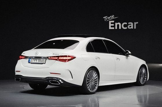 Mercedes-Benz C-Class C300 4MATIC AMG Line — пробег 52 457 км — фото 2 из 5