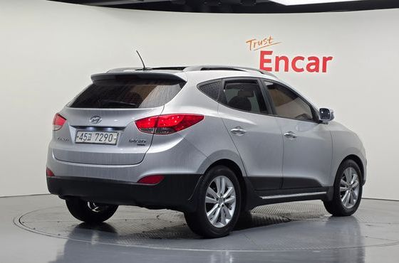 Hyundai Tucson Diesel 2WD LMX20 Premium — пробег 183 804 км — фото 2 из 5