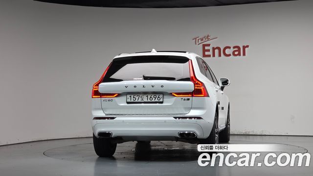 Volvo XC60 T6 Inscription — пробег 56 553 км — фото 4 из 5
