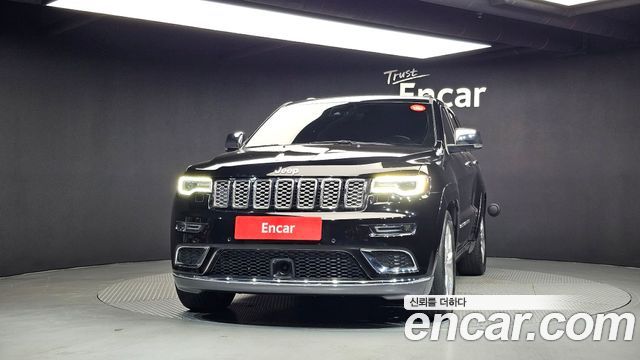 Jeep Cherokee 3.0 Diesel Overland Summit WK2 — пробег 156 778 км — фото 3 из 5