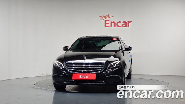 Mercedes-Benz E-Class из Кореи Encar