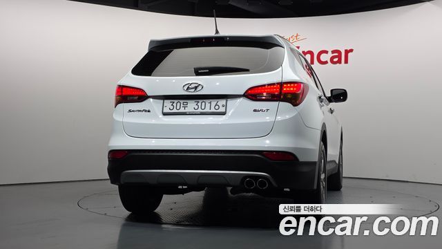 Hyundai Santafe Diesel(e-VGT) 2.0 2WD Premium — пробег 124 989 км — фото 4 из 5