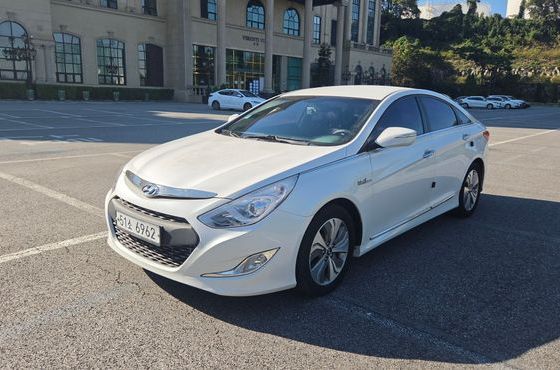 Hyundai Sonata 2.0 Modern — пробег 20 300 км — фото 2 из 5