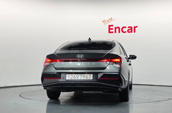 Hyundai AVANTE Modern — пробег 16 941 км — фото 4 из 5