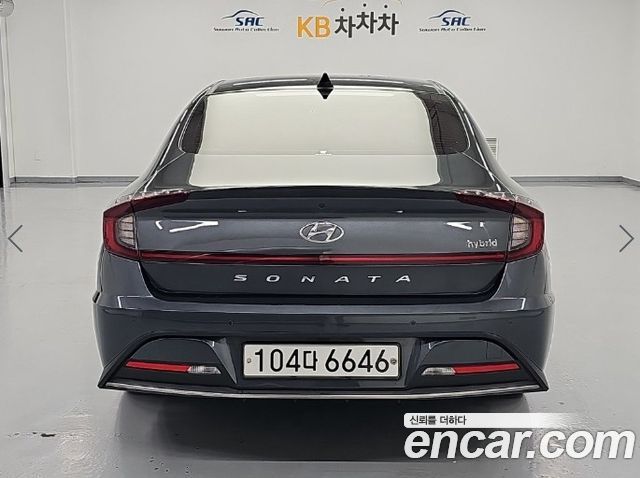 Hyundai Sonata Premium — пробег 117 084 км — фото 3 из 5