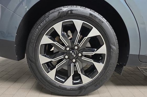 Kia Carnival Diesel 9-Seater Prestige — пробег 100 025 км — фото 5 из 5