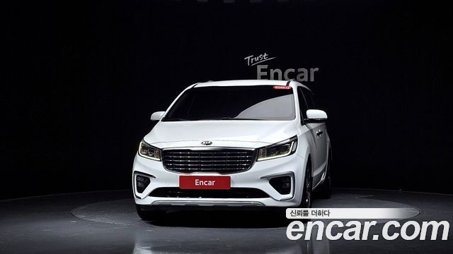 Kia Carnival из Кореи Encar
