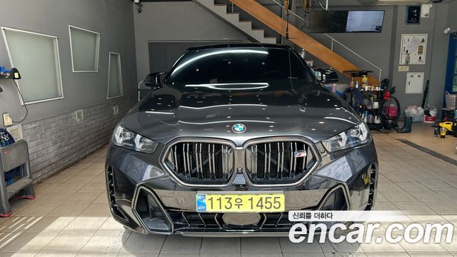 BMW X6 M60i — пробег 30 000 км — фото 1 из 5