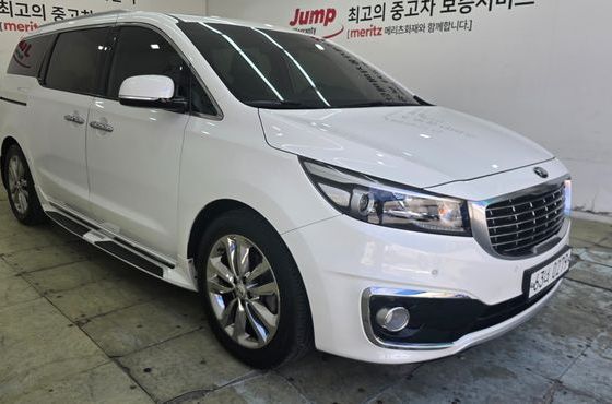 Kia Carnival 9-seater Prestige — пробег 132 314 км — фото 3 из 5