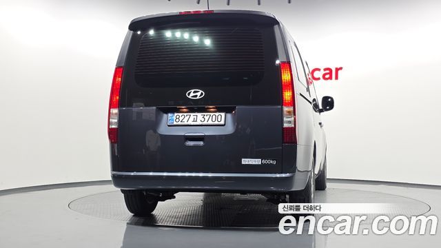 Hyundai Staria из Кореи Encar