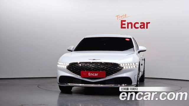 Genesis G90 Gasoline 3.5 Turbo e-S/C AWD — пробег 28 530 км — фото 3 из 5