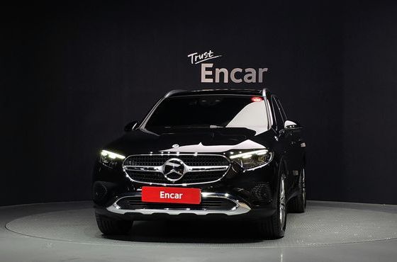 Mercedes-Benz GLC-Class GLC 300 4MATIC Avantgarde — пробег 1 730 км — фото 3 из 5