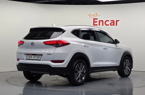 Hyundai Tucson Diesel 1.7 2WD Modern — пробег 77 693 км — фото 2 из 5