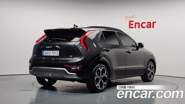 Kia Niro Signature — пробег 44 776 км — фото 2 из 5