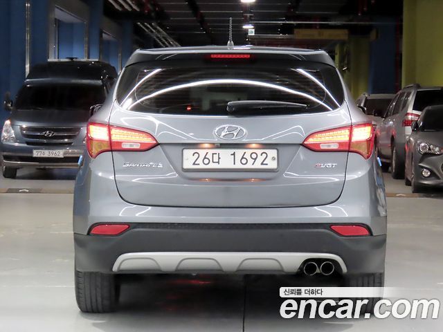 Hyundai Santafe Diesel(e-VGT) 2.0 2WD Morden — пробег 137 104 км — фото 4 из 5