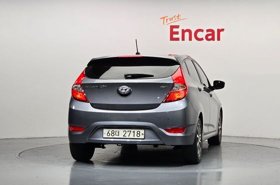 Hyundai Accent Diesel WIT 1.6 VGT Premium — пробег 173 113 км — фото 4 из 5