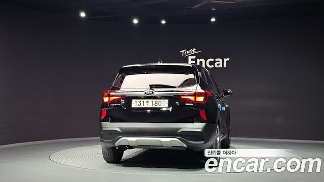 Kia Seltos из Кореи Encar