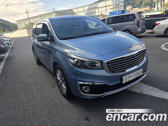 Kia Carnival из Кореи Encar