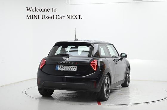 Mini Cooper Favoured — пробег 71 км — фото 2 из 5