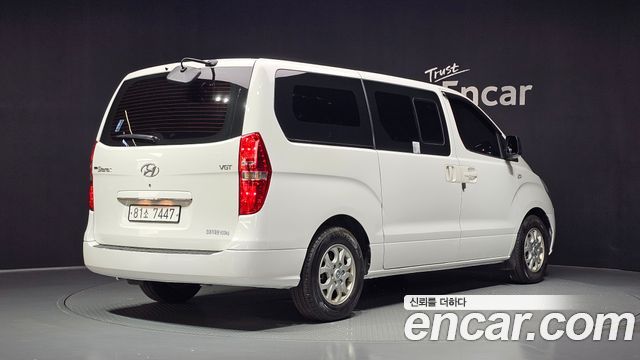 Hyundai Starex 5-Seater VAN CVX Premium — пробег 66 789 км — фото 2 из 5