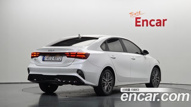 Kia K3 из Кореи Encar