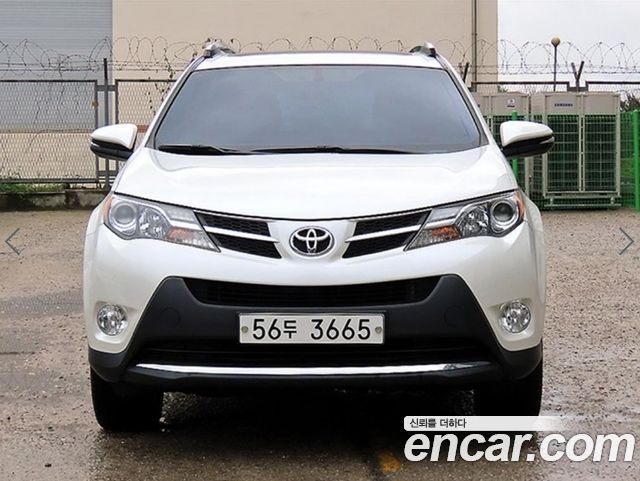Toyota RAV4 2.5 4WD 4th — пробег 112 453 км — фото 1 из 5