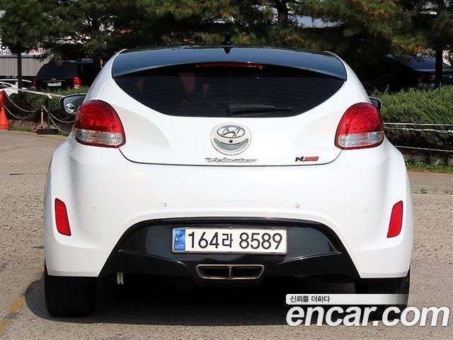 Hyundai Veloster 1.6 PYL DCT — пробег 64 989 км — фото 4 из 5