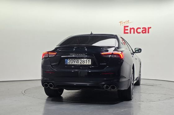 Maserati Ghibli 2.0 GT 3rd — пробег 73 873 км — фото 4 из 5