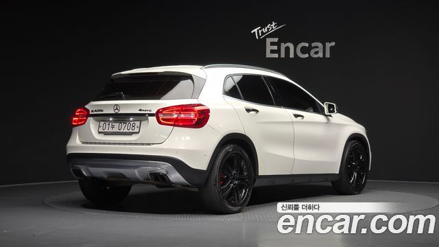 Mercedes-Benz GLA-Class из Кореи Encar