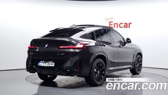 BMW X4 xDrive20i M Sport Pro Special Edition — пробег 4 470 км — фото 2 из 5