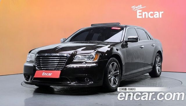 Chrysler 300C 3.6 — пробег 88 470 км — фото 1 из 5