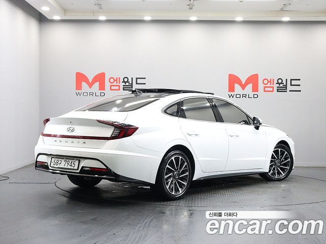 Hyundai Sonata 2.0 Premium Family — пробег 143 400 км — фото 4 из 5