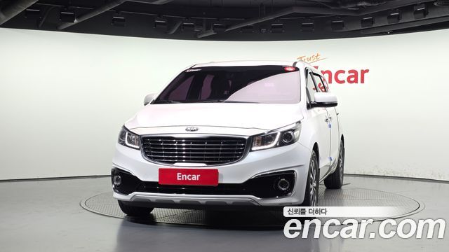 Kia Carnival из Кореи Encar