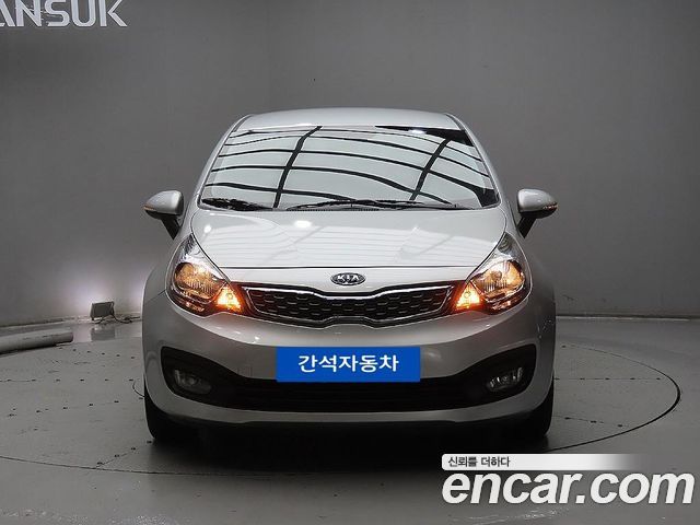 Kia pride 1.6 GDI Sedan Prestige — пробег 44 352 км — фото 3 из 5