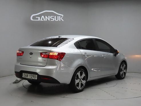 Kia pride 1.6 GDI Sedan Prestige — пробег 44 352 км — фото 4 из 5