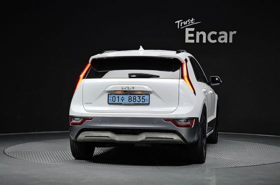 Kia Niro Earth — пробег 43 936 км — фото 4 из 5