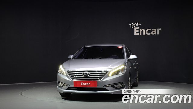 Hyundai Sonata 2.0 Style — пробег 105 618 км — фото 3 из 5