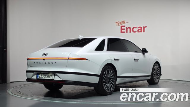 Hyundai Grandeur Calligraphy — пробег 20 562 км — фото 2 из 5