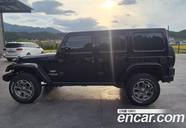 Jeep Wrangler 2.8 Diesel Sahara 4Door — пробег 128 600 км — фото 4 из 5