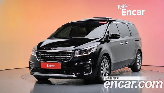 Kia Carnival Gasoline 7-Seater Limousine President — пробег 117 437 км — фото 1 из 5