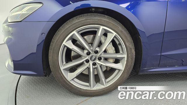 Audi A7 из Кореи Encar
