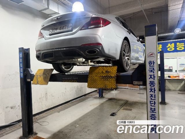 Genesis G70 из Кореи Encar