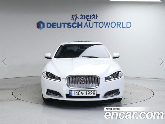Jaguar XF 2.2D Luxury X250 — пробег 117 923 км — фото 3 из 5