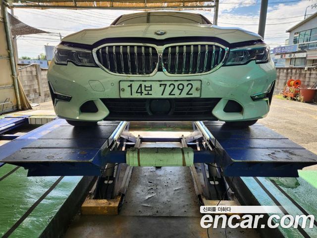 BMW 3-Series из Кореи Encar