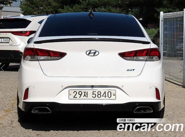 Hyundai Sonata 2.0 Turbo Exclusive — пробег 121 425 км — фото 4 из 5