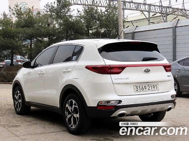 Kia Sportage из Кореи Encar