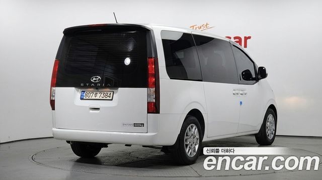 Hyundai Staria из Кореи Encar