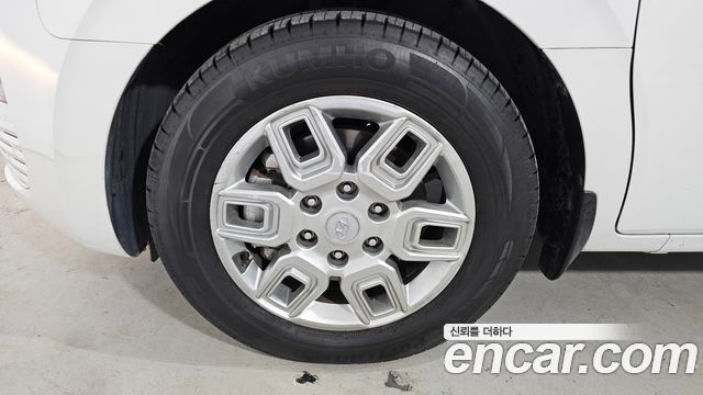 Hyundai Staria из Кореи Encar