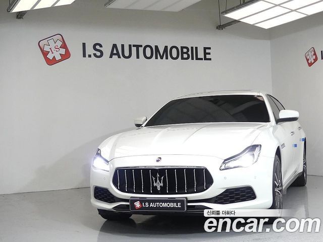 Maserati Quattroporte 3.0 V6 — пробег 61 000 км — фото 2 из 5